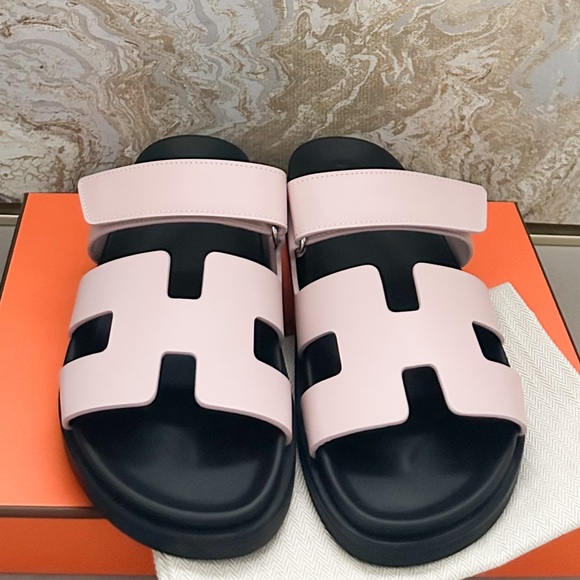 Hermes Calfskin Womens Chypre Rose Cancan Sandals